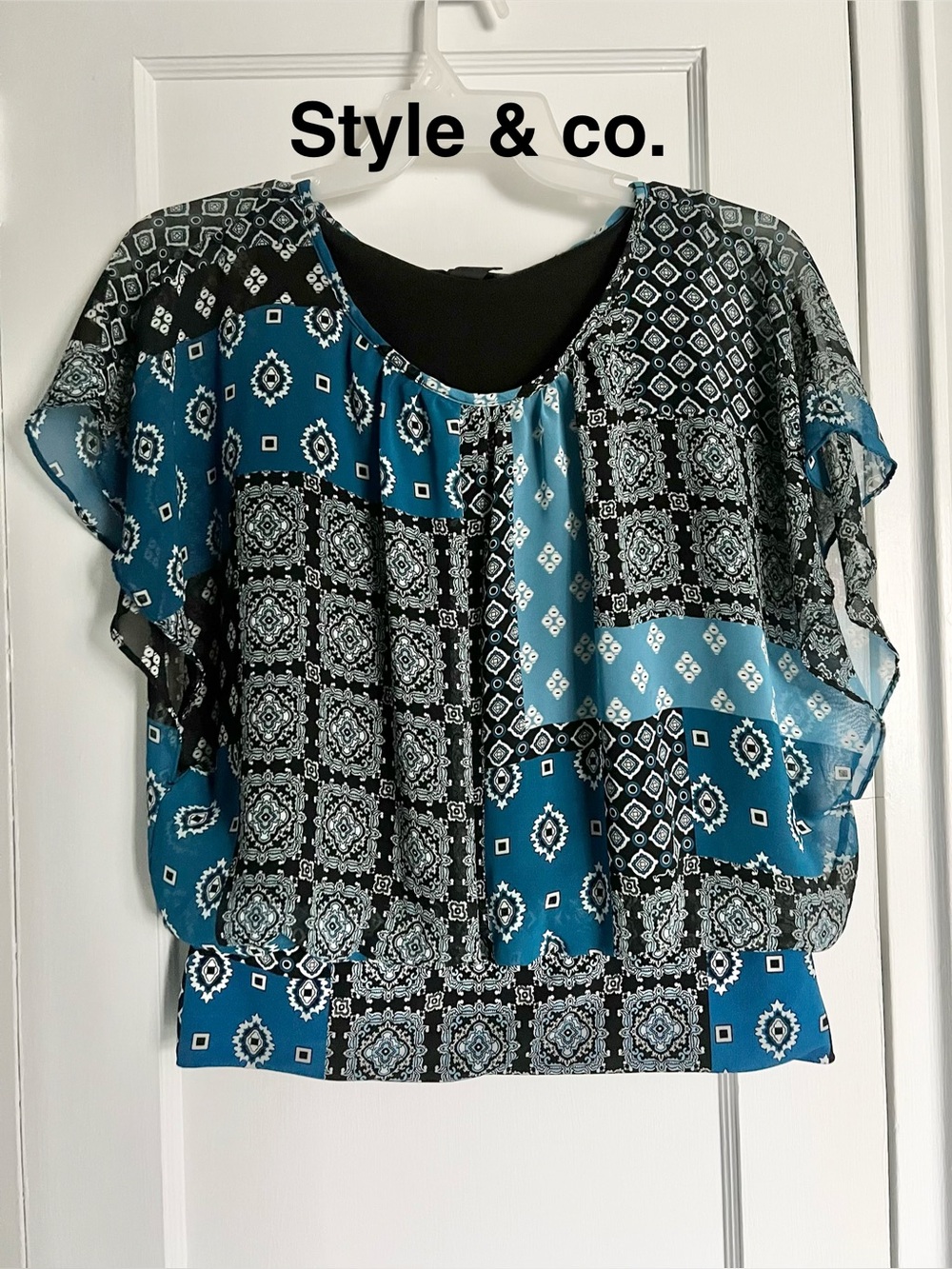 Style & Co. short sleeve blouse Size M